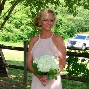 Meet your Posher, Sabrina